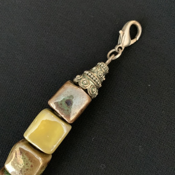 Vintage brand ceramic choker. Cubed ceramic glazed pieces are so unique! - Picture 3 of 4